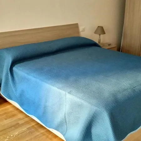 Apartament Cozy, Centrally Located In By The Parks